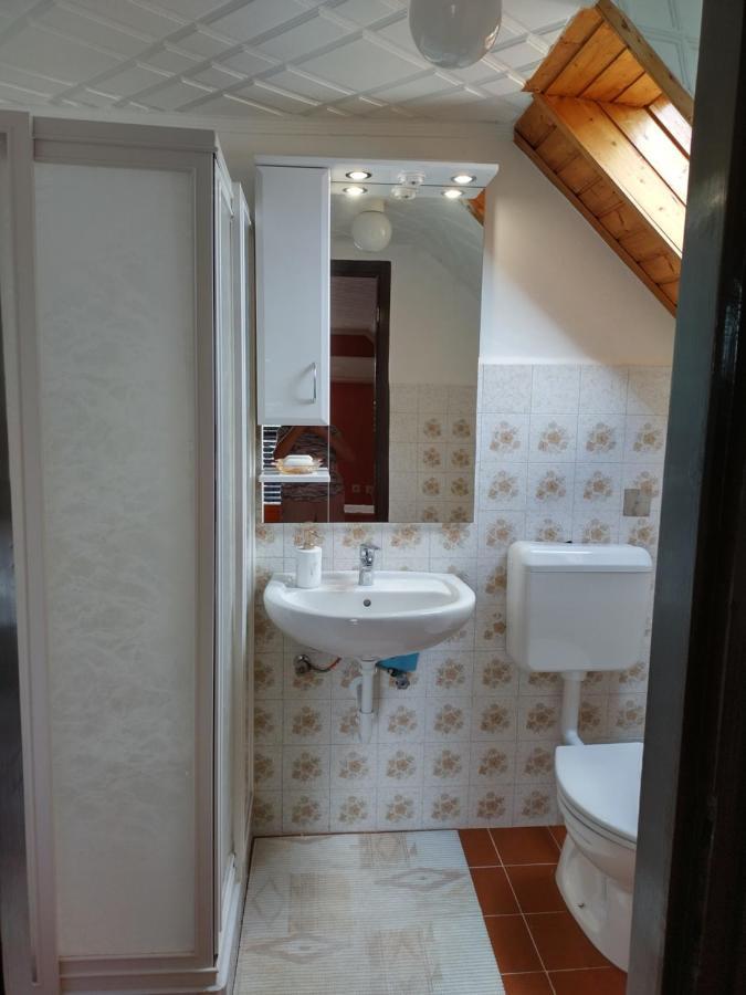 BadacsonyIbolya Apartmanアパートメント エクステリア 写真